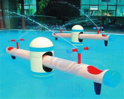 China Wasser-Spielgeräte-Kinder-Aqua Park Toy Swimming Pool-Spiele wässern Spray des ständigen Schwankens zu verkaufen