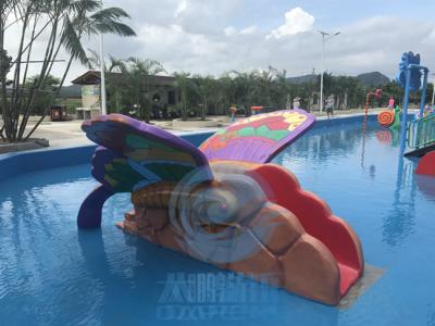 China Fiberglas-Kinderwasserrutsche-nettes Cat Duck Rabbit Mini Water Slide Anti-UV zu verkaufen