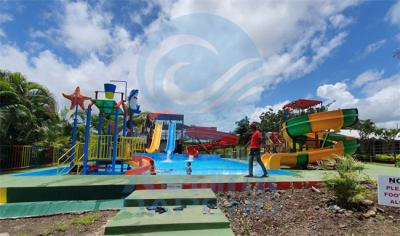 China Hotel Playground Water Park Slide Equipment Fiberglass HDG Steel for sale