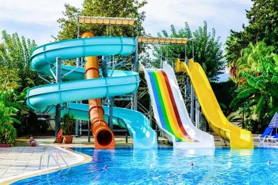 China Außen-Wasserpark Kinder Schwimmbad Aquaspielgeräte Wasserspielzeug Rutsche zu verkaufen