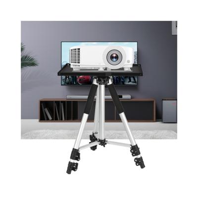 China Custom PORTABLE Factory Durable 1.4m Aluminum Alloy Projector Bracket With Tray Stretchable Projector Tripod for sale