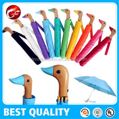 China Nylon Original Duck Head Umbrella, Special Handle Animal Umbrella for sale