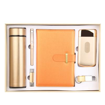 China Financial institutions power bank 10000mah wireless +vacuum flask+pen+usb+notebook+desktop gift master chain set for sale