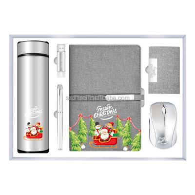 China Deboss Company Employee Gift Sets For Christmas Women's Beauty Gift Set On Sale for sale