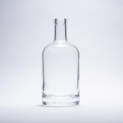 China High Quality Clear Whiskey Brandy Vodka Glass Wine Bottle 750ml Liquor Wholesale Mineral Spirit Bottle for sale