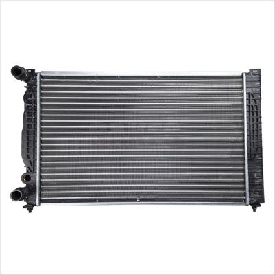 China Engine cooling radiator 8D0 121 251 P for VW A4 Avant (8D5 for sale