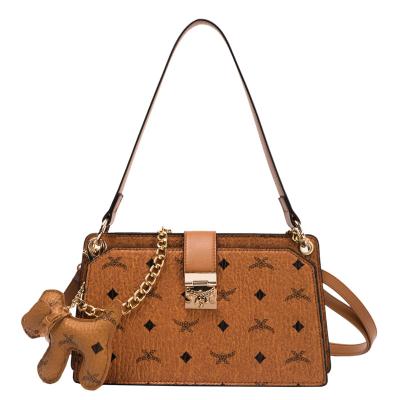 China 2022 Trending Fashion Custom Design Hot Sale PU Lady Brown Leather Handbags Women for sale