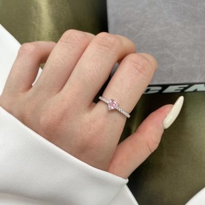 China 2022 Trendy Valentine's Day Women Girl Jewelry Heart Cut 925 Sterling Silver Heart Shape Key Stone Ring With Pink Cubic Zirconia for sale