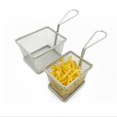 China Food Grade And Healthy 304 Stainless Steel Mesh Chef Baskets / Wire Mesh Basket For Cooking And Frying for sale