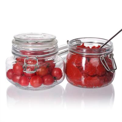 China Customized Large Capacity Sealed  Jar Clear Empty Glass Jar With Clip Lid 100ml 200ml for sale