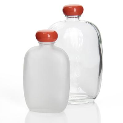 China Wholesale Manufacture 200ml 300ml 500ml Twistable Cap Juice Beverage Glass Drinking Bottle for sale