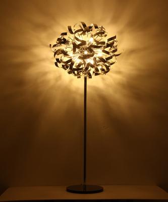 China New Design Modern Stainless Steel Flower Indoor HOOYI Standing Lamps Led Fancy Home Decorate Floor Lamp for sale