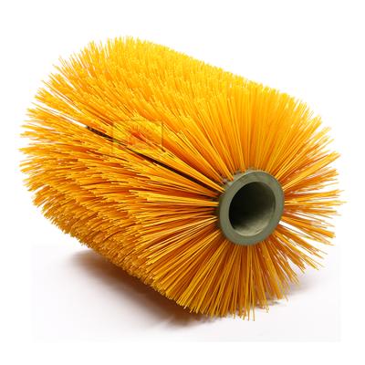 China Cattle Cleaning Farmyard Cow Brush Replacement for Cattle Body Massage Cow Body Cleaning Brush for sale