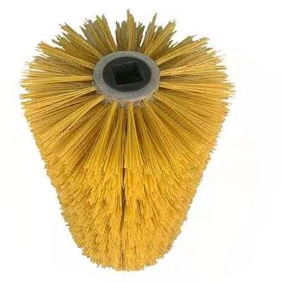 China Cattle Cleaning Nylon Material Cattle Body Brush Farm Used For Cow Body Cleaning for sale