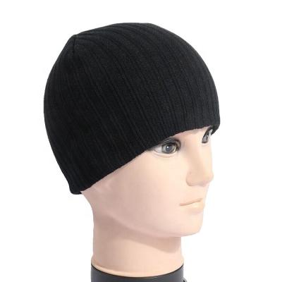 China Mujeres desgarbadas de Beanie Skull Cap For Men del estiramiento suave grueso caliente en venta