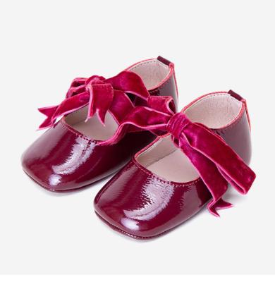 China Anti-Slippery Anti-Slippery Casual Rubber Moccasin Sneakers Genuine Leather Infant Girl Toddler Baby Shoes Girl Boys Lace Up Summer Light Cowhide Winter Spring for sale