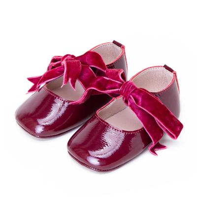 China Lovely Light Weight Fast Delivery Durable Durable Kids Bows Leather Shoes for sale