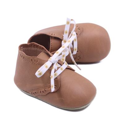 China Professional manufacture of deodorization 2022 new non-slip leather mixed color fancy casual baby shoes wholesale popular for sale