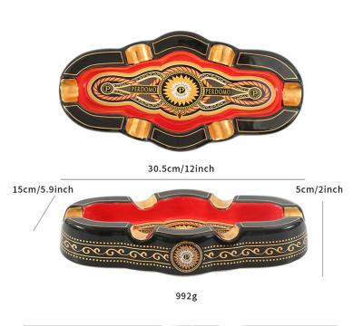 China Black Ceramic Personality Large Creative Gift Ashtray Gold Amazon Cigar Ashtray for sale