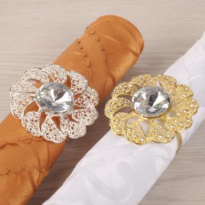 China Stocked Round Pointed Metal Napkin Ring Holder For Weddings Party Decoration for sale