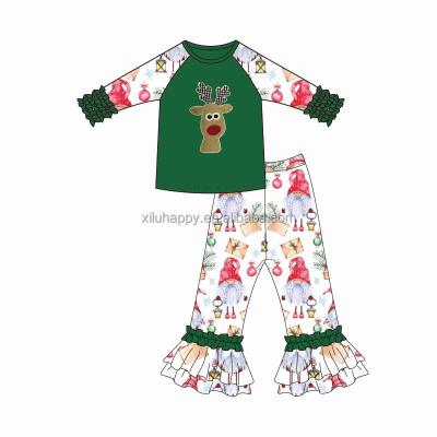 China Christmas Day Casual Limited Design Printed Milk Silk Long Sleeve Ruffle Girls Clothes Set for sale