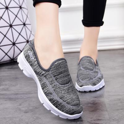 China Fashion trend women's high quality shoes slip on outdoor walking shoes women's large size sports shoes for sale