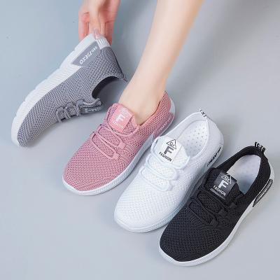 China Fashion trend women driving comfortable breathable sneakers soft sports shoes running shoes daily wear sports shoes for sale