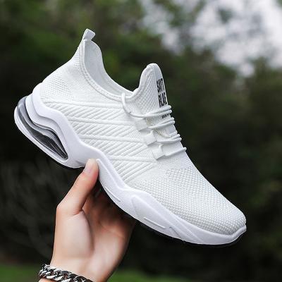 China Fashion Trend Men's Breathable Fly Comfortable Sports Shoes Knitting Outdoor Walking Shoes for sale