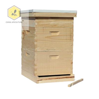 China Farms new products beekeeping equipment hive langstroth bee amass for beekeeping for sale