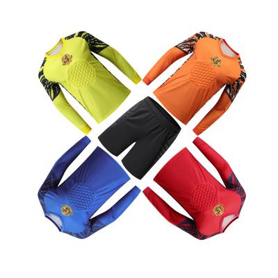 China Quick Dry Comfortable Breathable Custom Club Long Sleeve Soccer Goalie Singlet Set Goalie Survetement Football Training Suit Sponge Pad Uniform Kit for sale