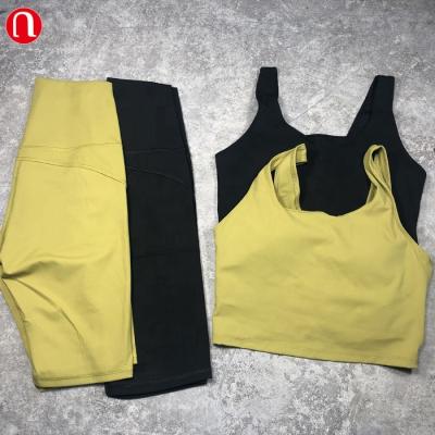 China Luluyun Women Fitness Yoga Wear Runner Breathable Back 80%Nylon 20% Spandex Seamless Shorts Sports Bra And Short Set for sale