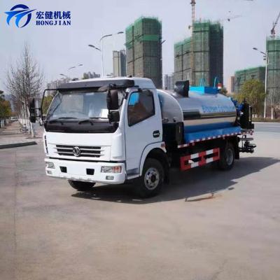 China Construction worksÂ   4.5M Spray Width Bitumen Sprayer Tank Truck With Burner for sale