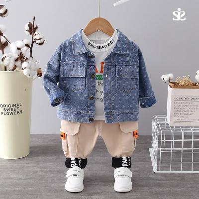 China Spring and autumn new baby clothes 0-5 years old boy 3-piece set of letters denim long-sleeved trousers for sale