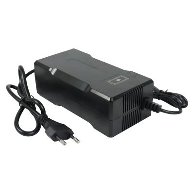 China Charging 16.8V8A Battery Charger For 15V Lithium Battery Scooters Ebike Golf Car Robot Electric Car Charger for sale