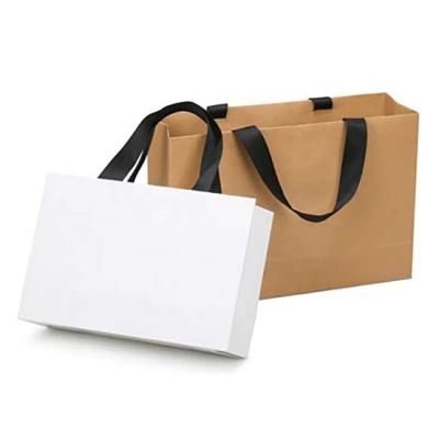 China High Quality Recycled Materials China Custom Paper Bag for sale