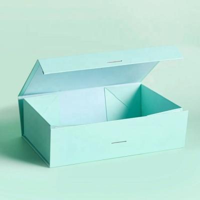 China Recycled Materials High End Custom Paper Box For Clothing for sale