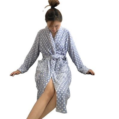 China Factory Supply QUICK DRY Warm Winter Adult Bath Adult Home Sleep Sleeves Long Bathrobe Women for sale