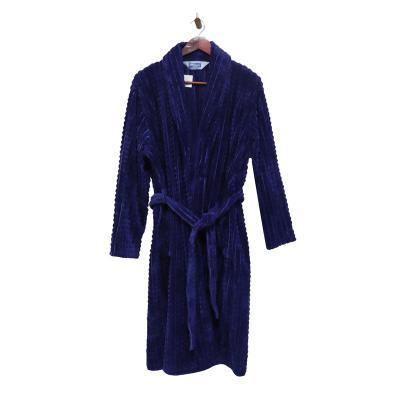 China Hot Plush Men's Bargain Price New Type Thermal Comfortable Winter Bathrobe for sale