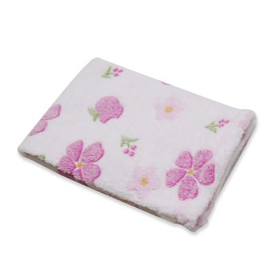 China Top Quality Anti-Static Widely Used Bedroom Covers Cheap Small Soft Covering Baby for sale