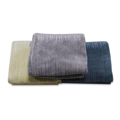 China Factory Sale Various Anti-static Single Winter Blankets Soft Durable Fleece Blanket for sale