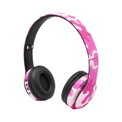 China Hot Trending Comfy Wearing Music Child Products Game Camouflage Pluggable Headphones With 5.0 for sale