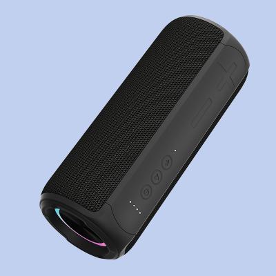 Китай IPX7 водонепроницаемый наружный светодиодный свет Bluetooth динамик 2500mAh батарея 30W выход продается