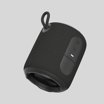 China 410G Waterproof Bluetooth Speaker IPX7 Built in Mic and TWS Feature for sale