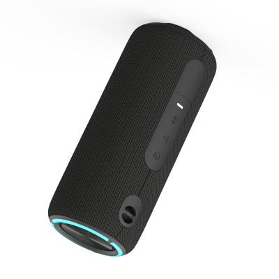 Chine haut-parleur Bluetooth à LED RGB IPX7 étanche à l'eau avec fonction TWS à vendre