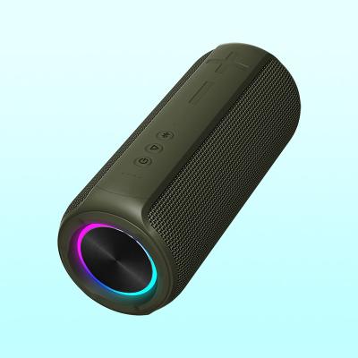 China Lange speeltijd RGB Bluetooth luidspreker Waterdicht IPX7 7.2v 2500MAh Batterijcapaciteit Te koop