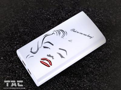 China Banco externo ultra fino 8000mah del poder de batería con la sobrecarga protectora en venta