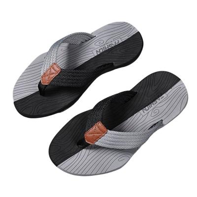 China Cushioning New Non-slip Beach Sandals Fashion Casual Plus Size Slippers Mens Summer Herringbone Massage Flip Flops Men for sale