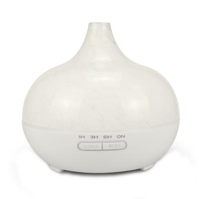 China Ultra-quiet Portable Ultrasonic Light Glass Aromatherapy Humidifier Aromatherapy Machine 3D Essential Oil Aroma Diffuser for sale