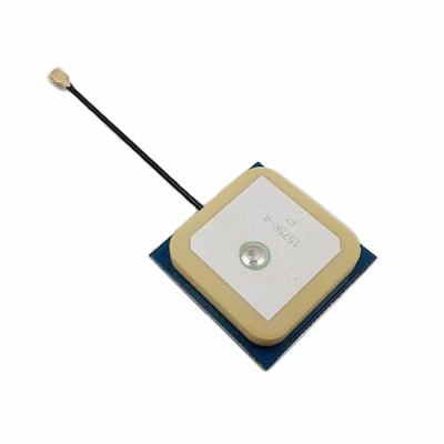 Cina Modulo di antenna GPS in ceramica passiva con intensità di polarizzazione di frequenza 1575 R.H.C.P in vendita