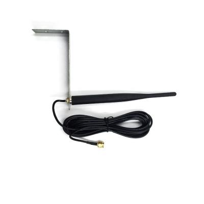 Cina GSM 433MHz 868MHz 915MHz Antenna esterna con guadagno di 5dBi e tipo di connettore personalizzato in vendita